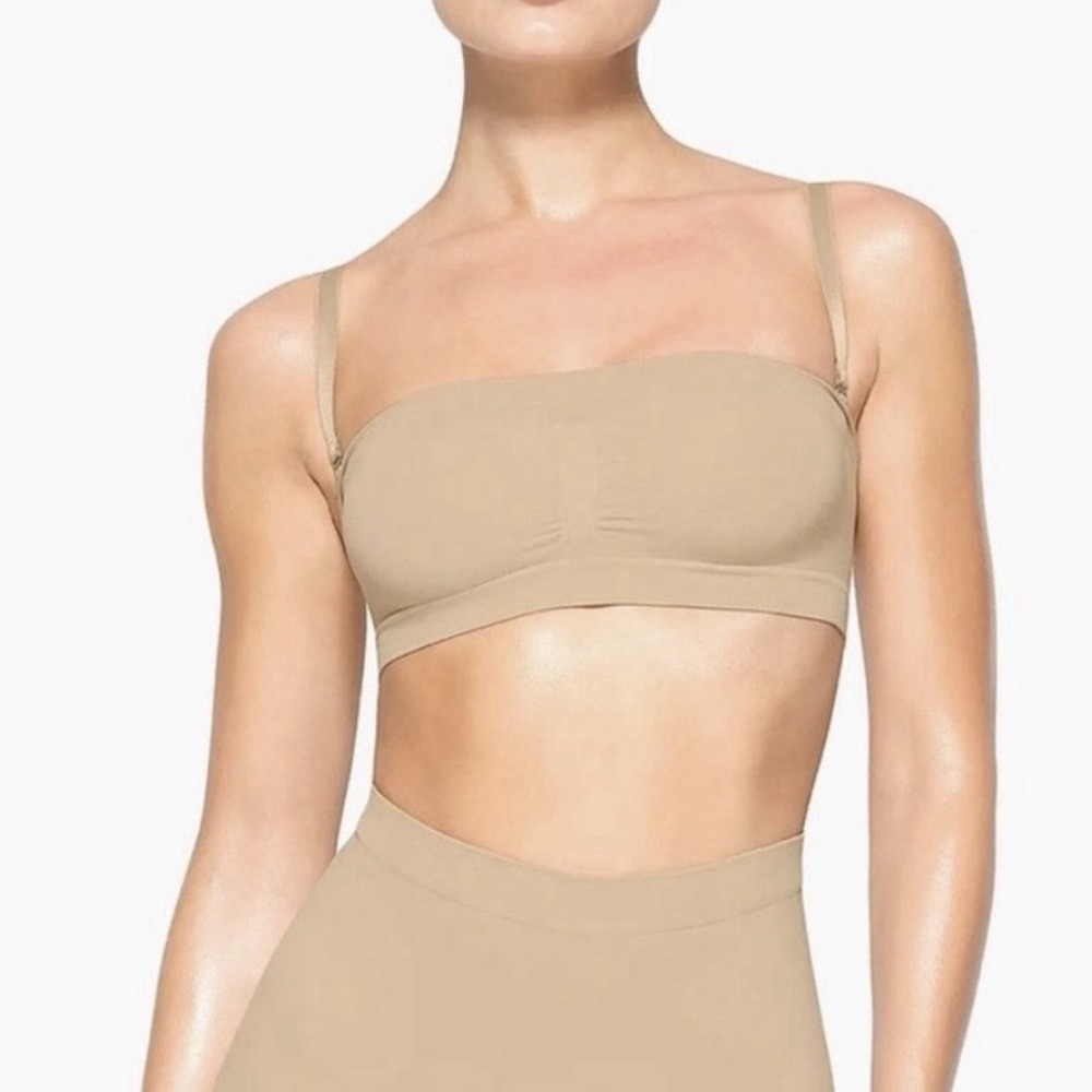 SKIMS Seamless Sculpt Bandeau Bralette In Sand Size‎ Small NWT